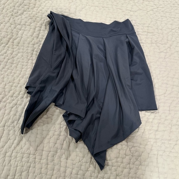 Halara wrap skirt with uneven hem F (XS/S) - Picture 1 of 3